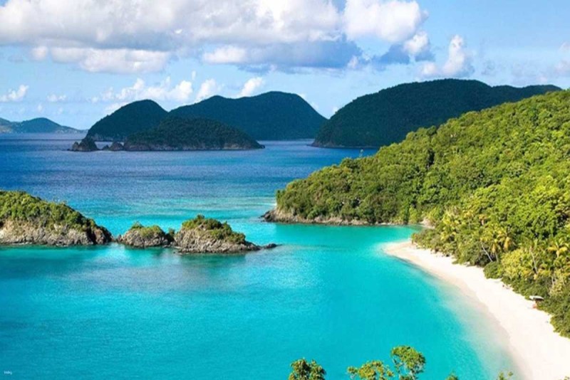 Scenic Beaches at Hon Mot Island Nha Trang Beautiful turquoise waters and pristine beaches surrounded by lush greenery at Hon Mot Island