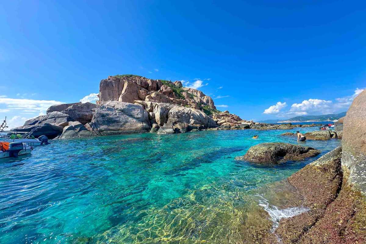 Ba Dien Beach Clear Waters and Rocks Clear turquoise waters and rocky outcrops at Ba Dien Beach in Ninh Thuan