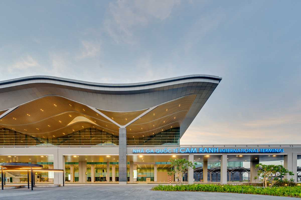 Cam Ranh International Airport Terminal Entrance Main entrance of Cam Ranh International Airport international terminal at dusk