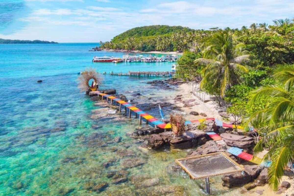 Dock and Beach Area at May Rut Trong Island Pier and beach area with boats docked at May Rut Trong Island, Phu Quoc