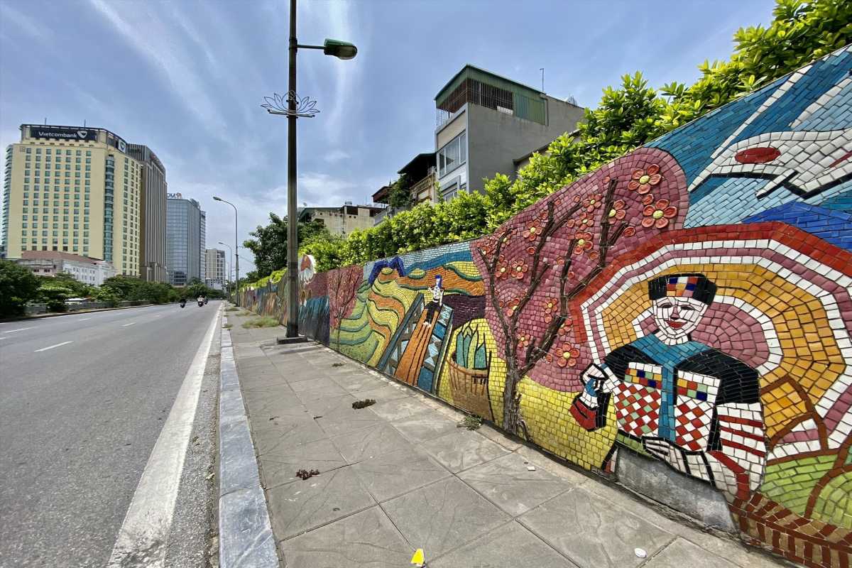 Hanoi Ceramic Mosaic Mural Road vibrant animal motifs mosaic Colorful animal and nature motifs in mosaic art on the Hanoi Ceramic Mosaic Mural Road