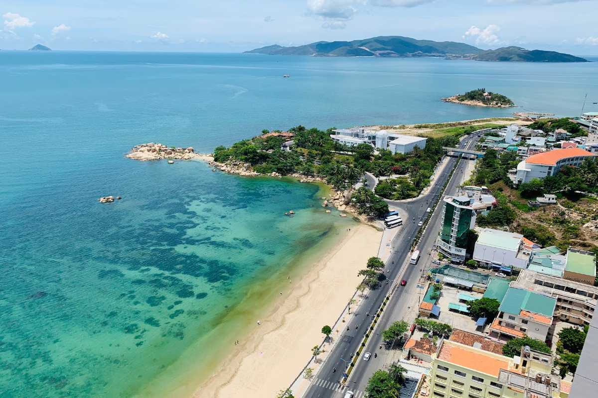 View of Hon Chong Promontory rocky coastline and turquoise sea in Nha Trang