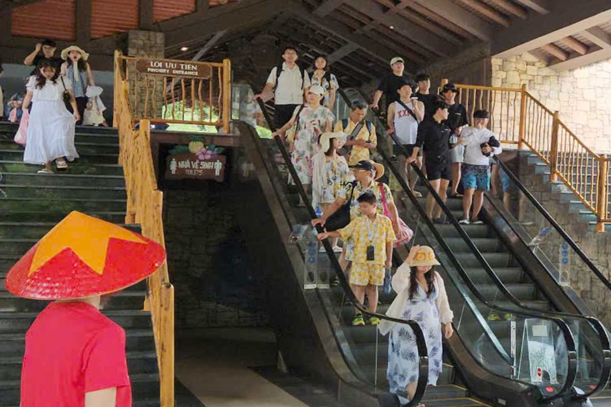 Hon Thom Cable Car Station Interior with Columns Spacious interior of Hon Thom Cable Car Station with tall columns and large windows