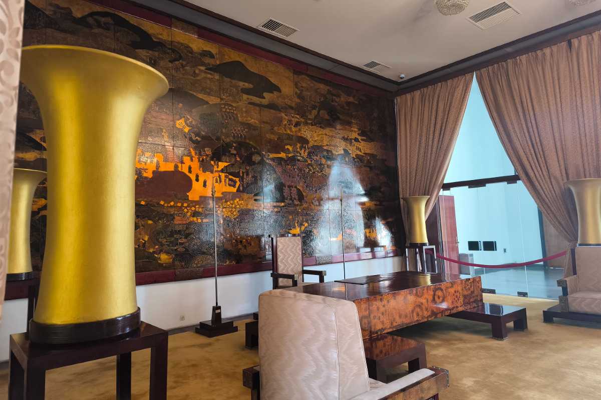 Independence Palace Saigon Reception Room Reception room in Independence Palace Saigon with antique furnishings and decorative golden vases