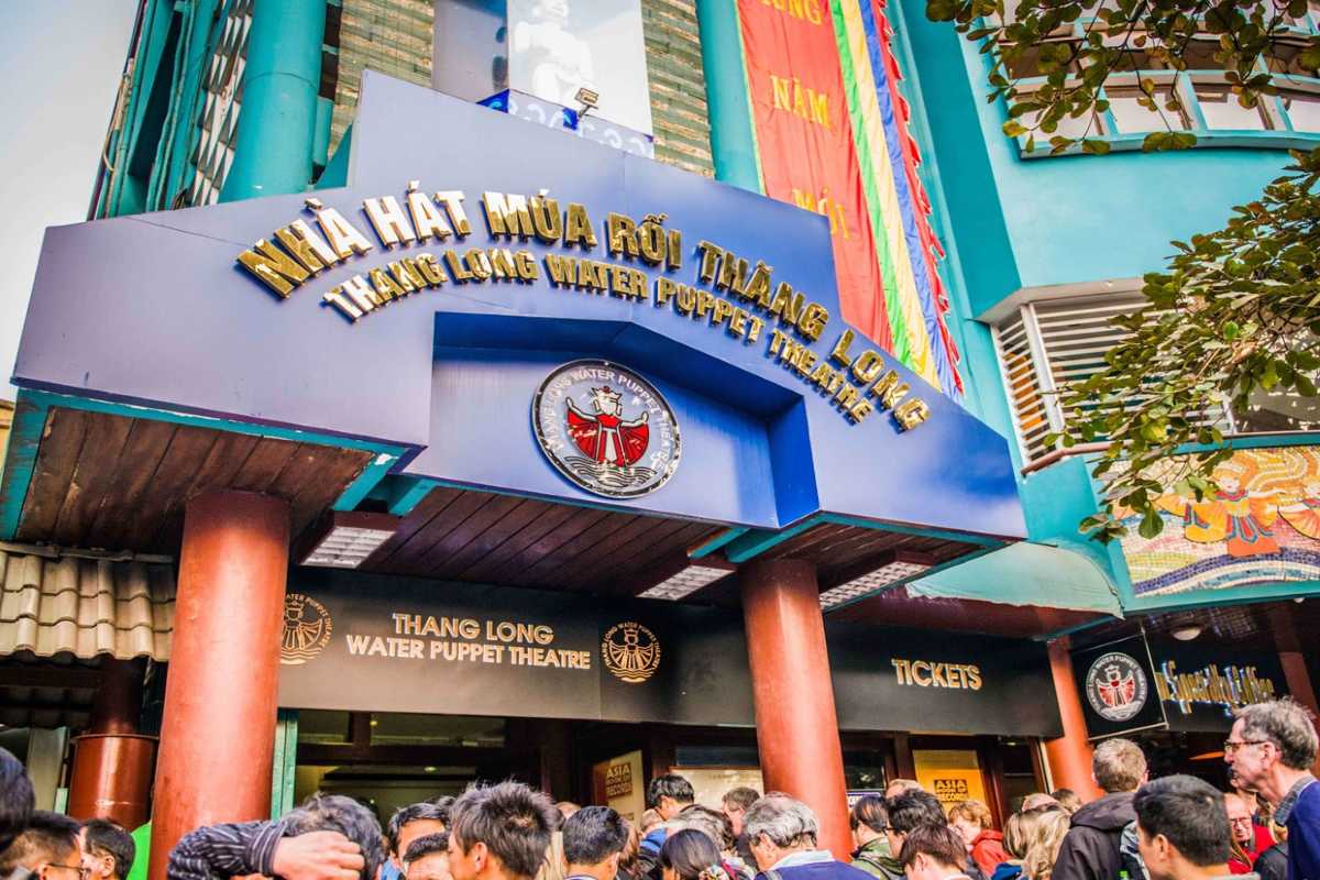 Thang Long Water Puppet Theatre Entrance Hanoi Entrance to Thang Long Water Puppet Theatre in Hanoi with ticket counters and visitors queuing
