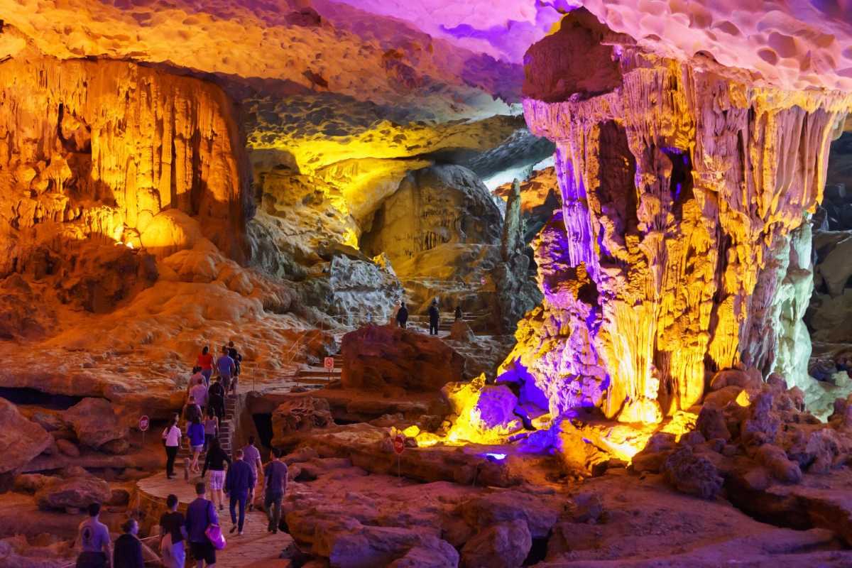 Natural Cave Walls and Formations at Thien Canh Son Detailed view of natural cave walls and rock formations inside Thien Canh Son Cave, Quang Ninh