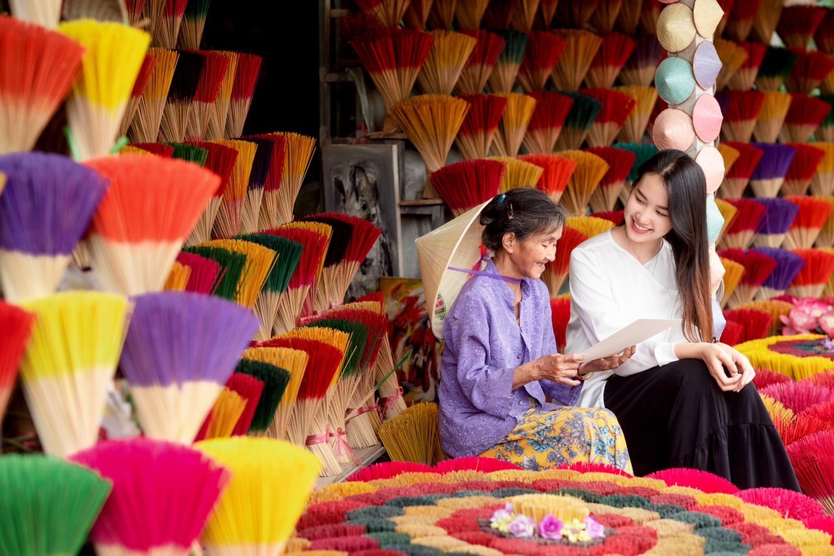 Thuy Xuan Incense Village showcasing colorful incense sticks and traditional craftsmanship