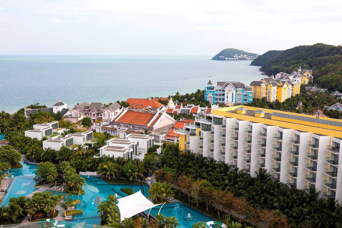 Scenic view of Tran Hung Dao Street in Phu Quoc Island with coastal buildings and ocean in the background