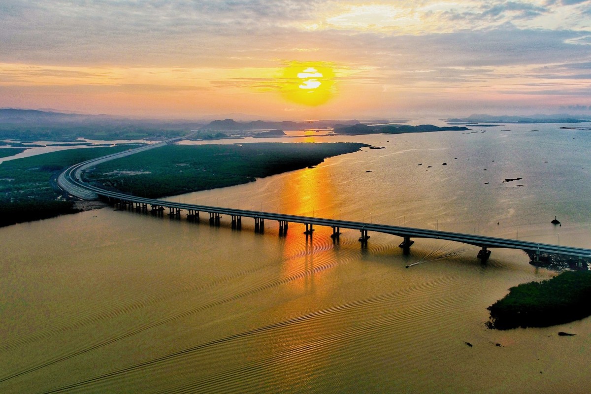 Red River Vietnam