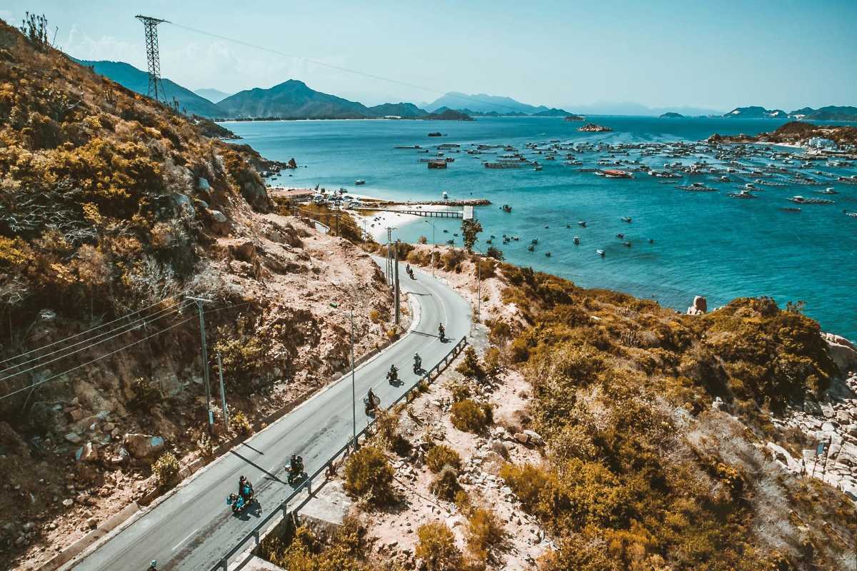 Vinh Hy Bay tranquil fishing village and bay view Tranquil fishing village by the bay surrounded by mountains at Vinh Hy Bay, Ninh Thuan