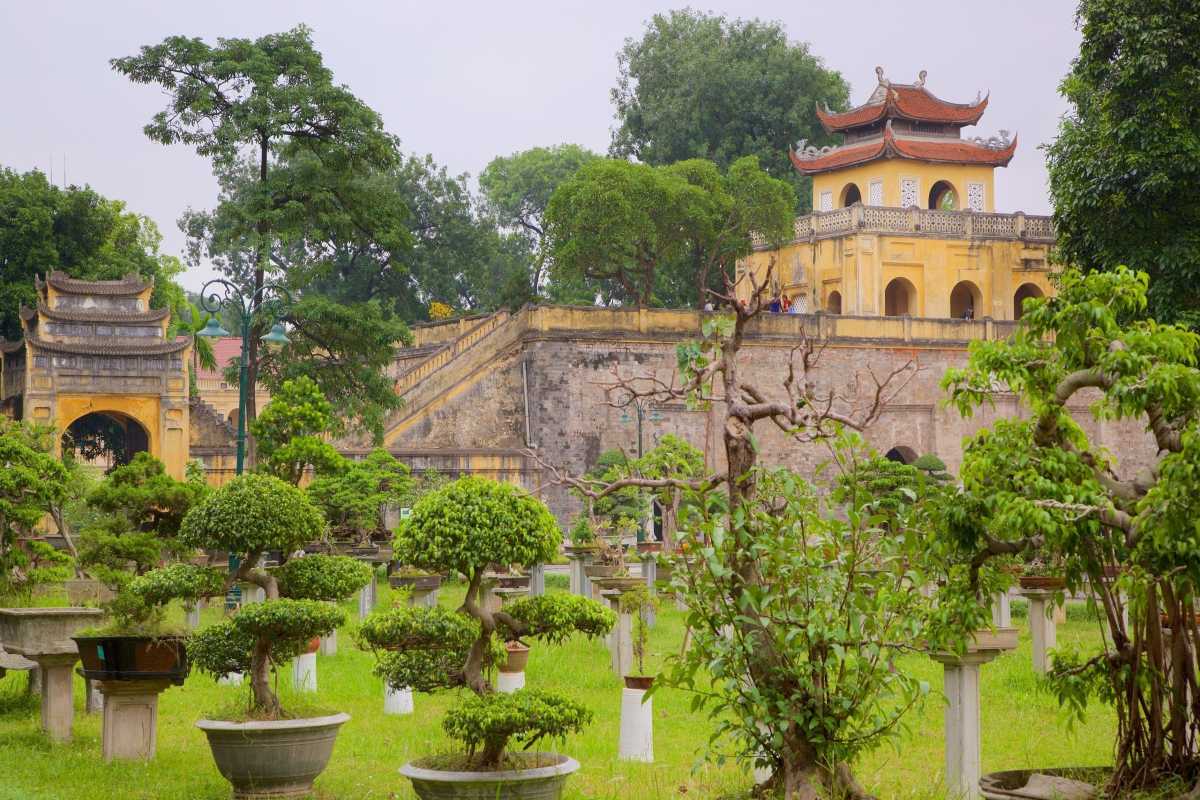 Visitors at the Imperial Citadel Visitors touring the Imperial Citadel of Thang Long