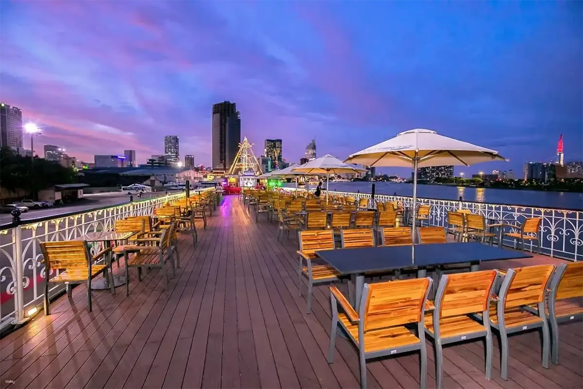Gallery image of Saigon Princess - Luxurious Dining Cruise