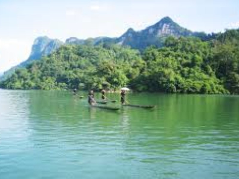 Ba Be Lake in Bac Kan with clear skies and calm waters