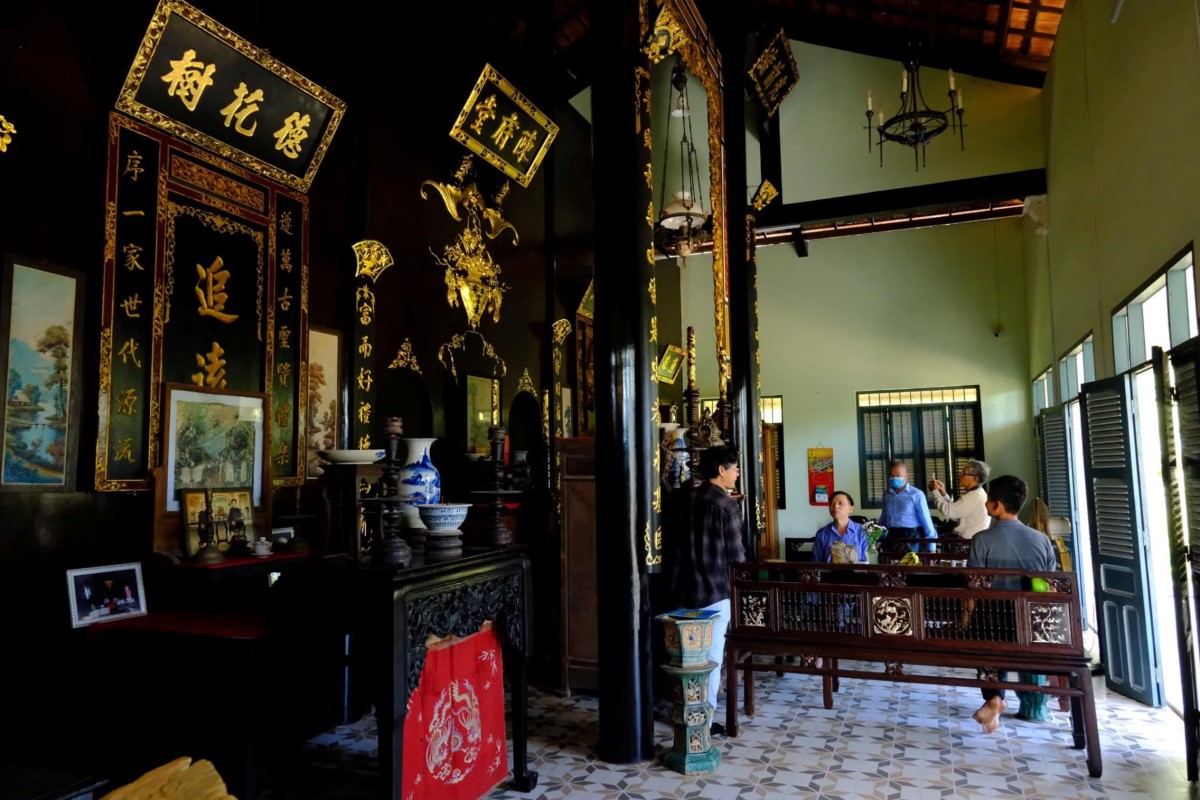 Cai Cuong Ancient House in Vinh Long showcasing traditional Vietnamese architecture