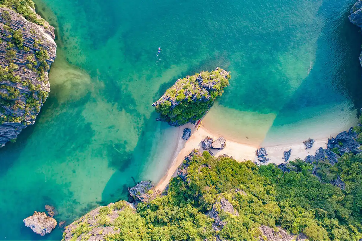 Lan Ha Bay Spring