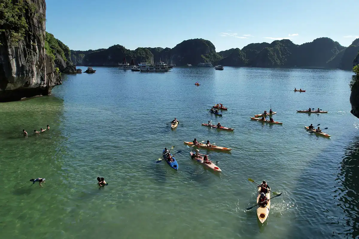 Lan Ha Bay Summer