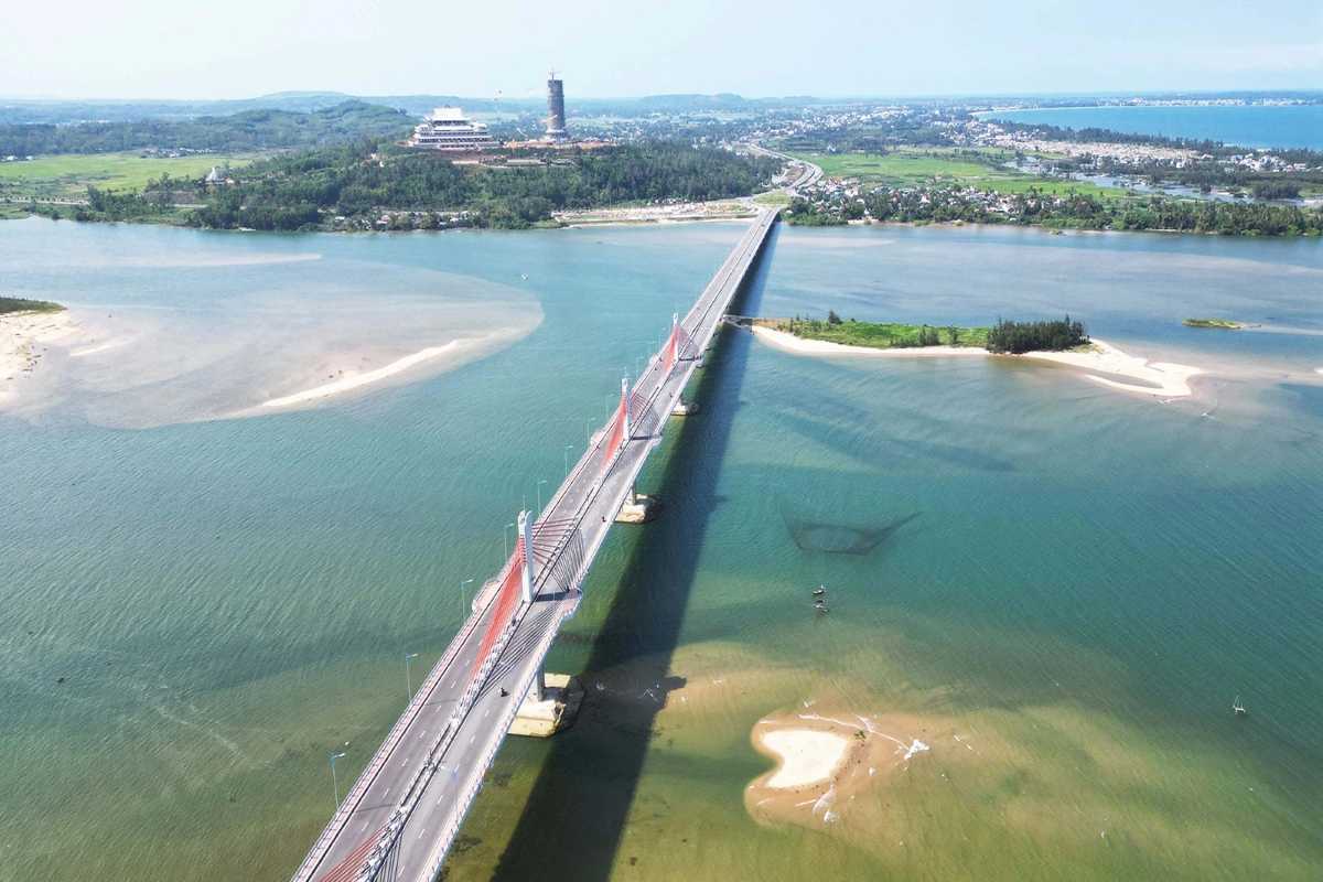 Quang Ngai Ly Son Island Coast and Blue Sea View Aerial shot of Ly Son Island coastline with blue sea and volcanic formations in Quang Ngai, Vietnam.